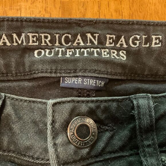 American Eagle outfitters size 2 black denim shorts super low shortie - Picture 3 of 7